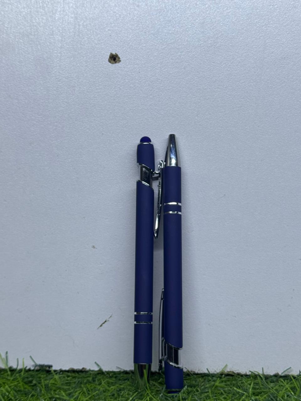 Elegant Metal Pen - Image 5